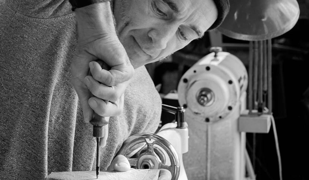 Yann Marot biography, woodturning artist in Var